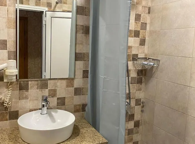 Maison d'hôtes еника 3*